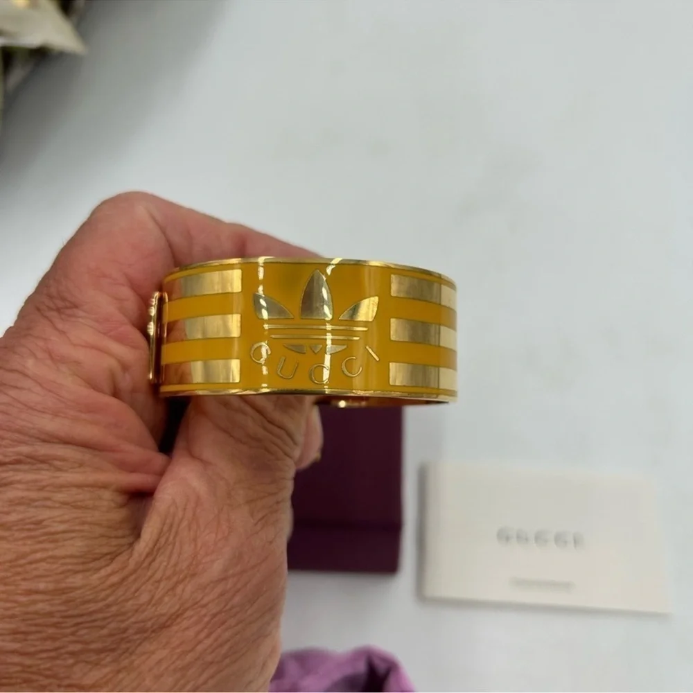 Women’s Gucci X Adidas gold cuff bracelet made in Italy - Picture 3 of 10
